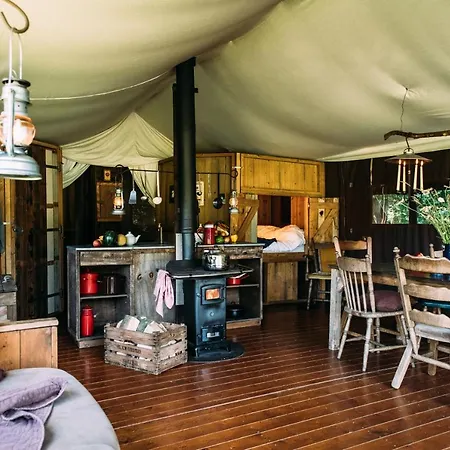 Tente de luxe En Vendée Collection La Flocellière